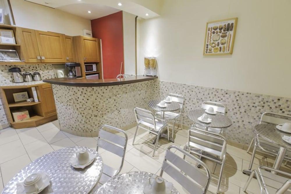 Merryl Hotel Parigi
