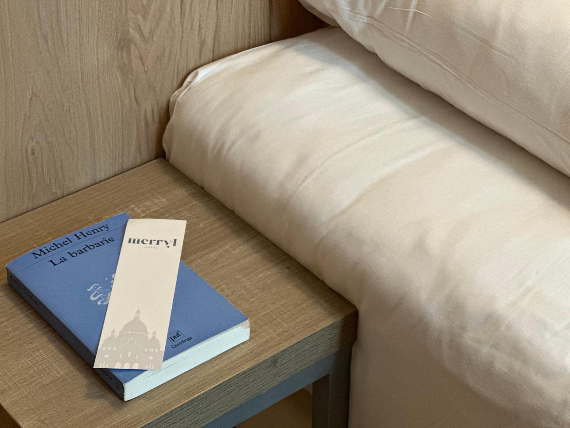 Hotel Merryl