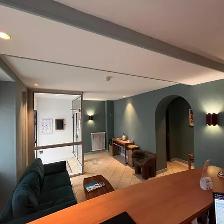 Hotel Merryl Parigi
