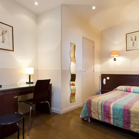 Merryl Hotel 3*